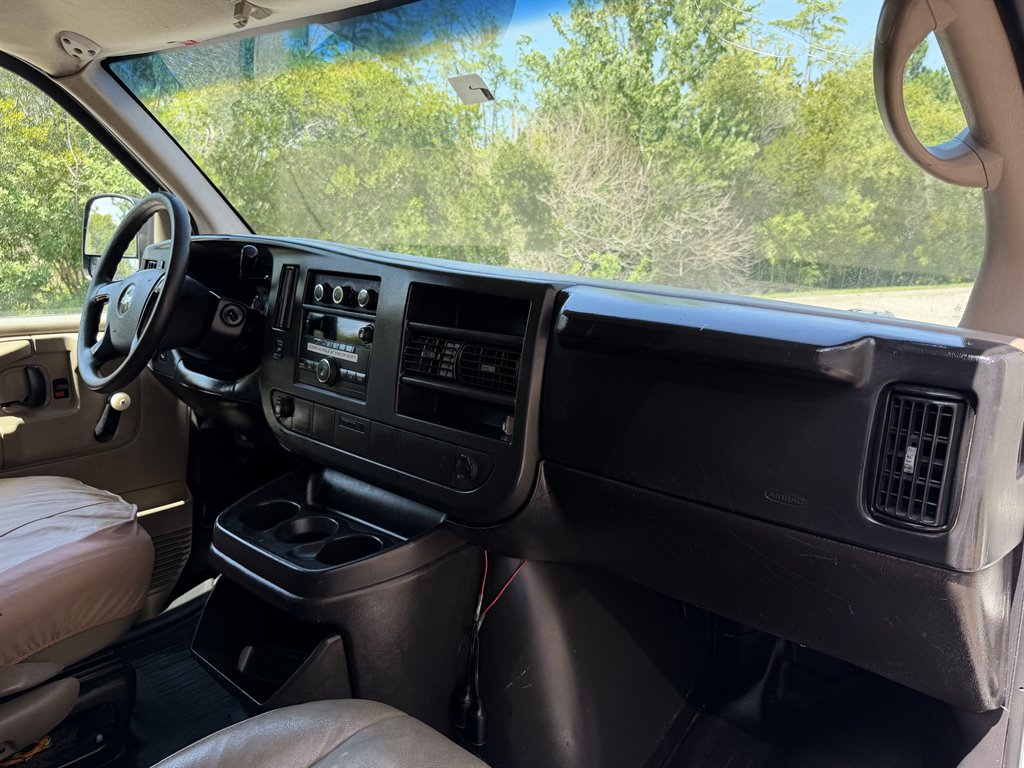 2008 Chevrolet Express - $3,999