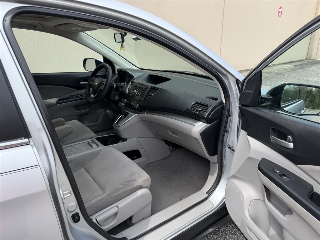 2014 Honda CR-V - $9,499