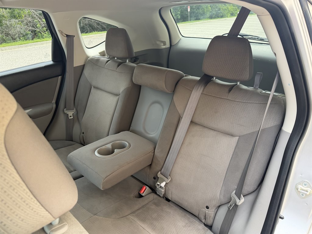2014 Honda CR-V - $9,499
