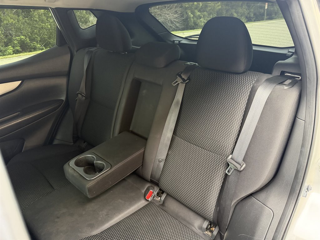 2018 Nissan Rogue - $8,699