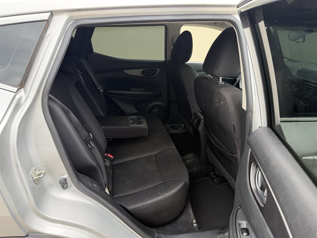 2018 Nissan Rogue - $8,699