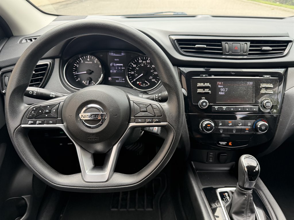 2018 Nissan Rogue - $8,699