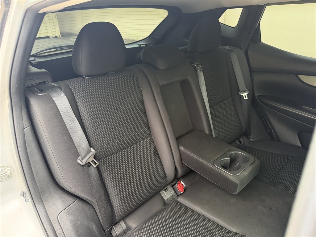 2018 Nissan Rogue - $8,699