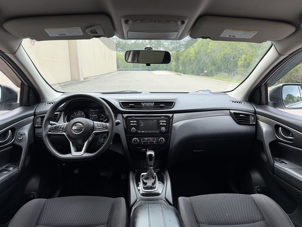 2018 Nissan Rogue - $8,699