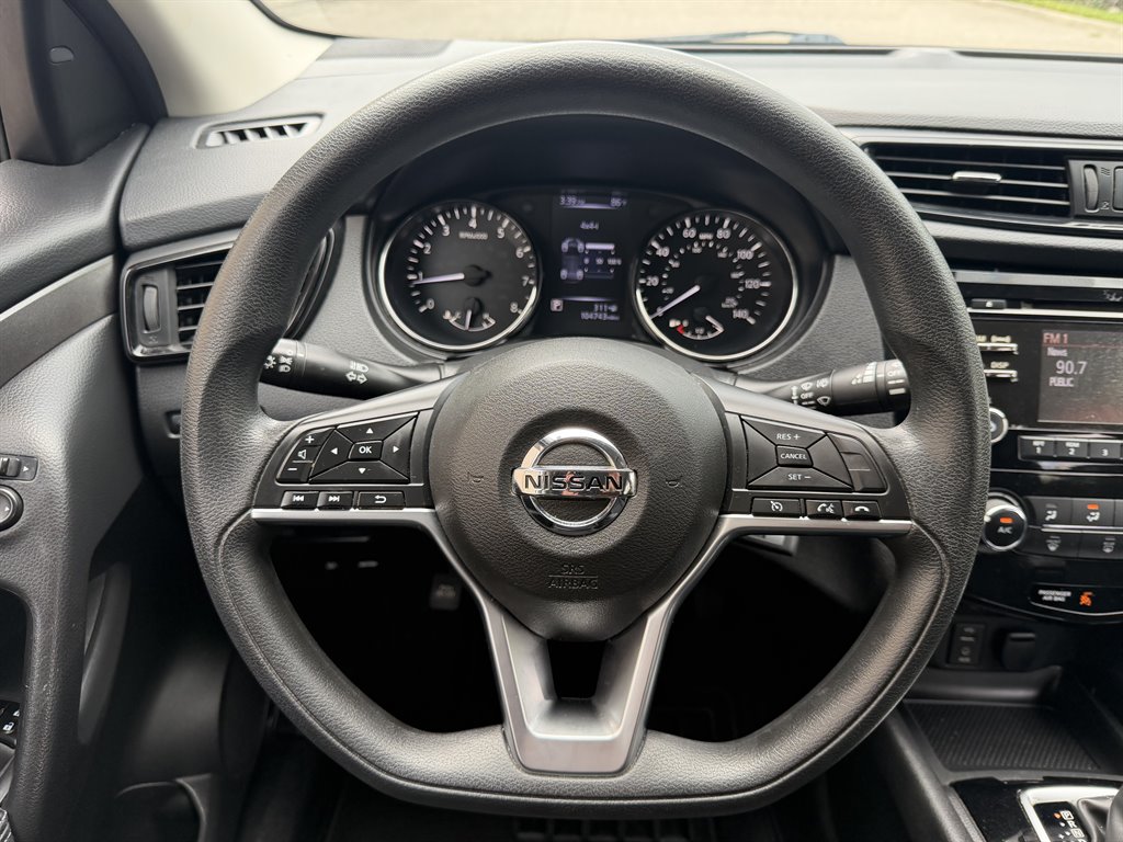 2018 Nissan Rogue - $8,699