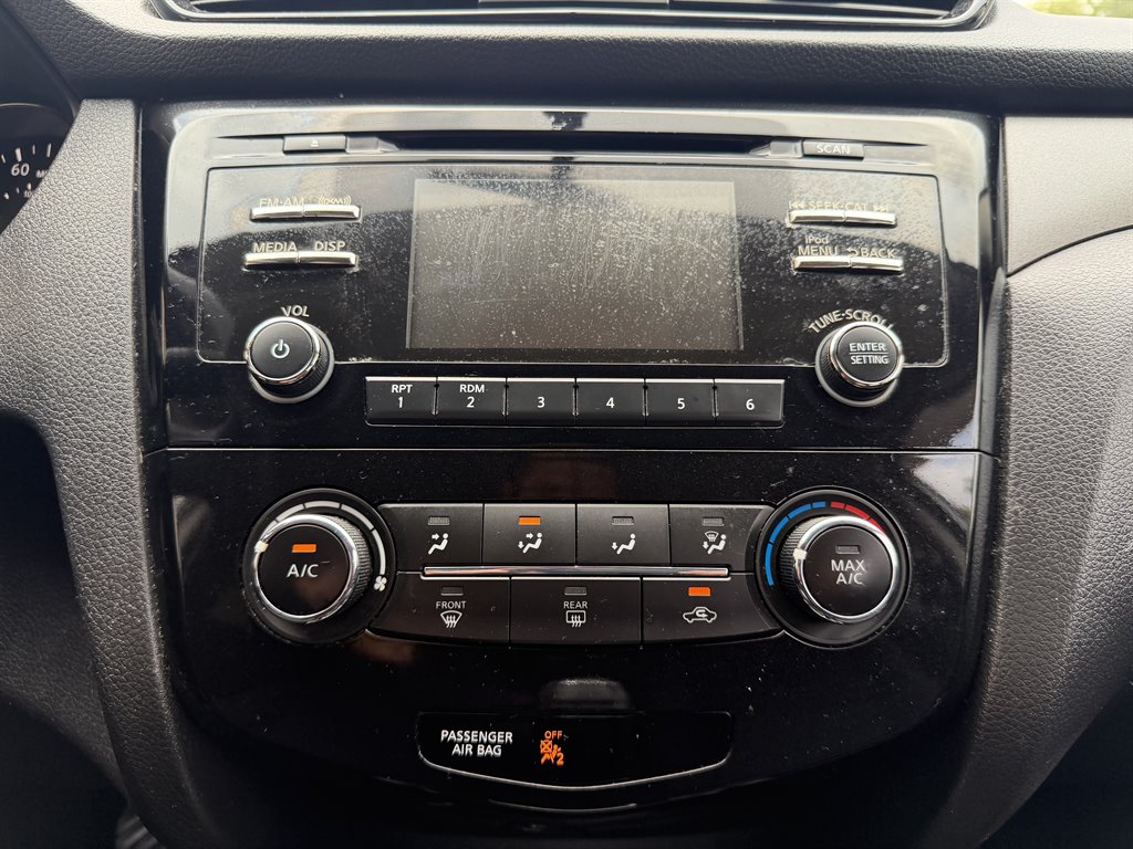 2018 Nissan Rogue - $8,699