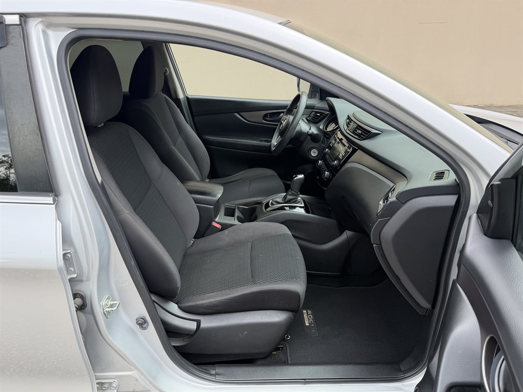 2018 Nissan Rogue - $8,699