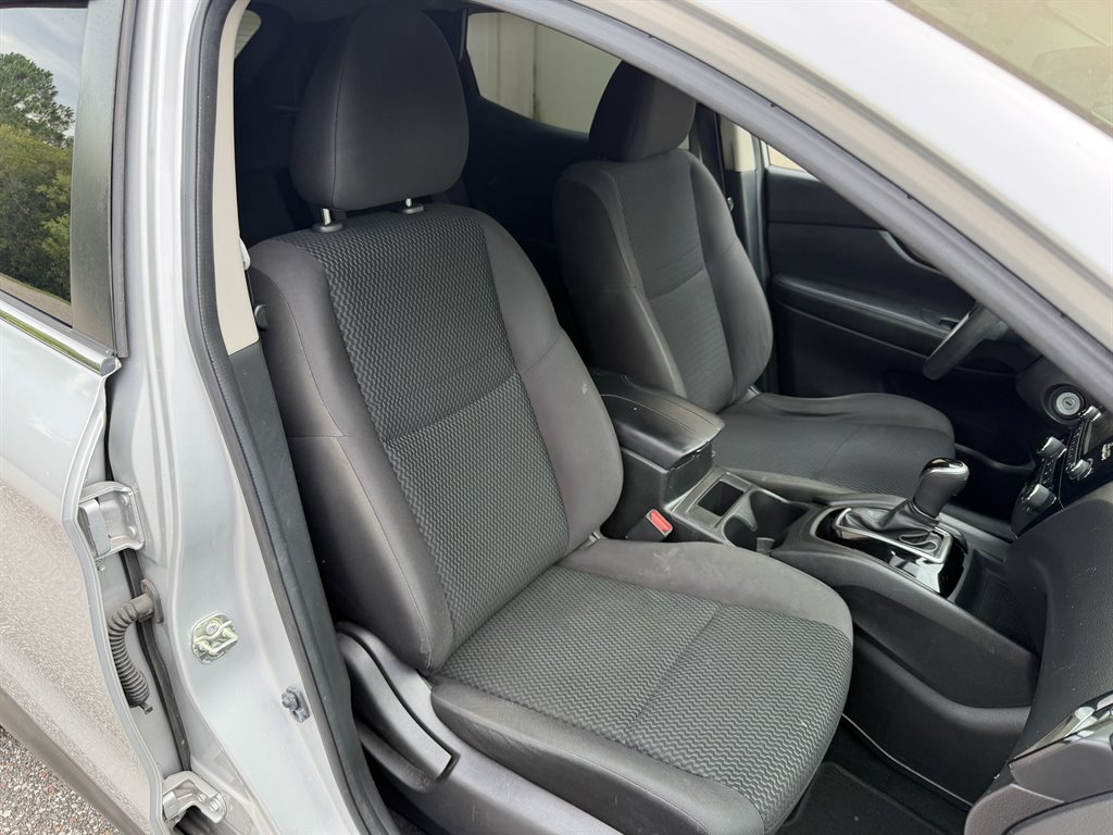 2018 Nissan Rogue - $8,699