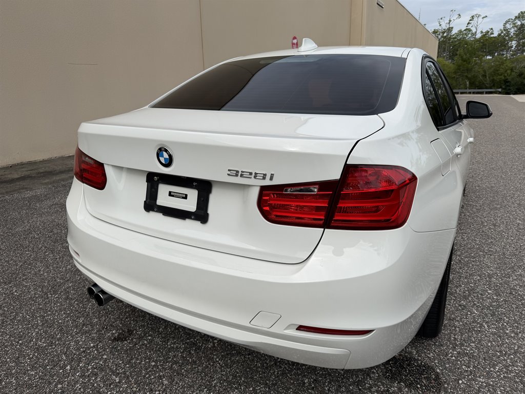 2013 BMW 328i - $7,999