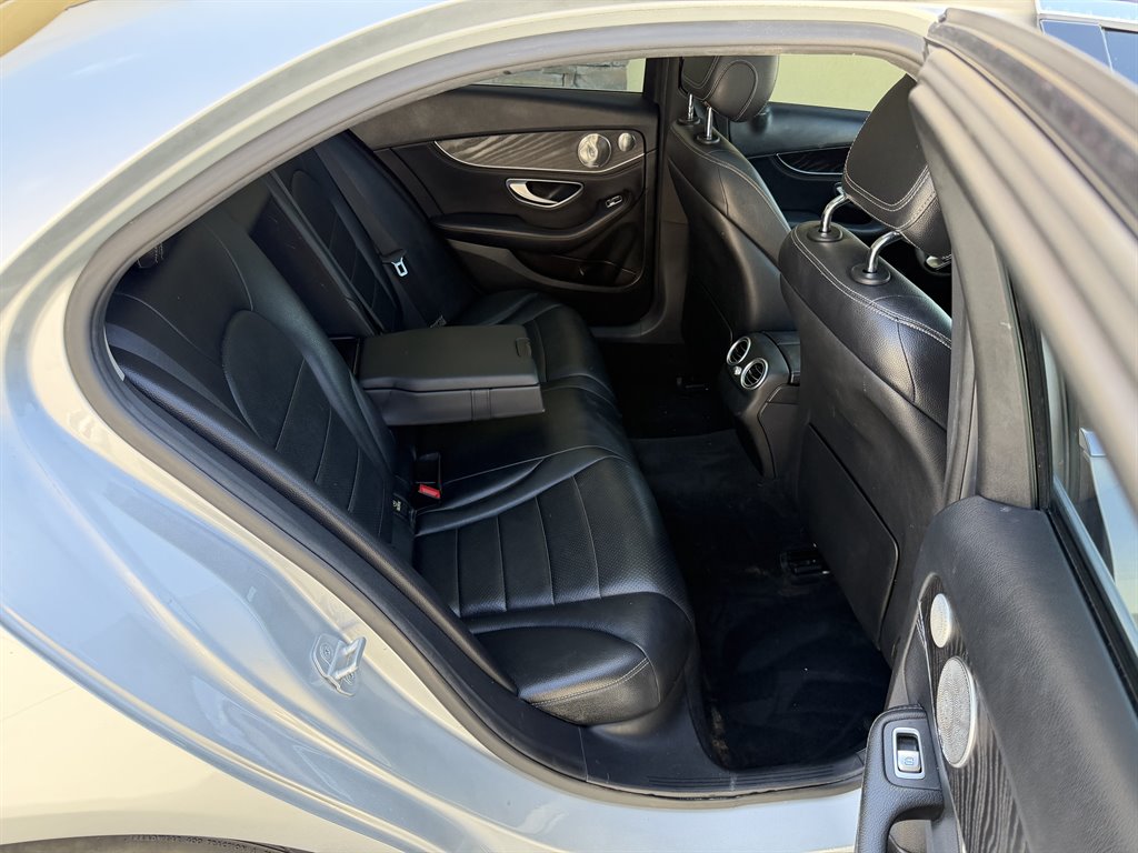 2015 Mercedes-Benz C-Class - $7,999