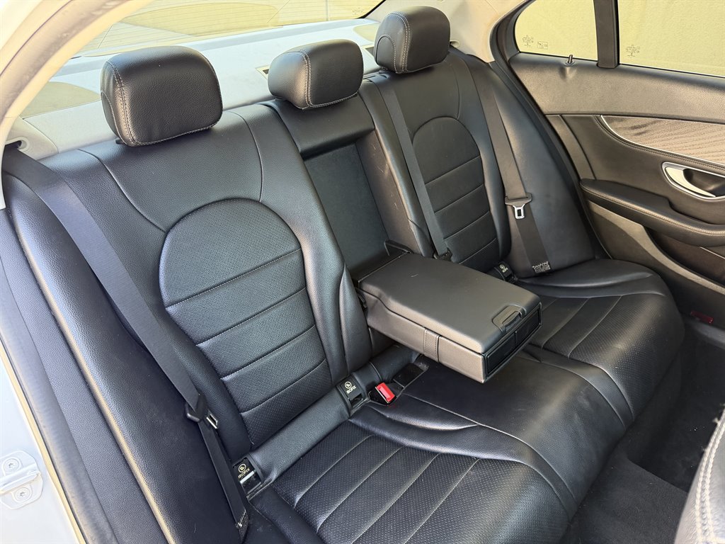 2015 Mercedes-Benz C-Class - $7,999