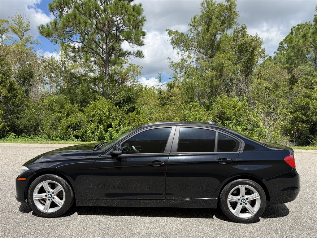 2014 BMW 320i - $7,399