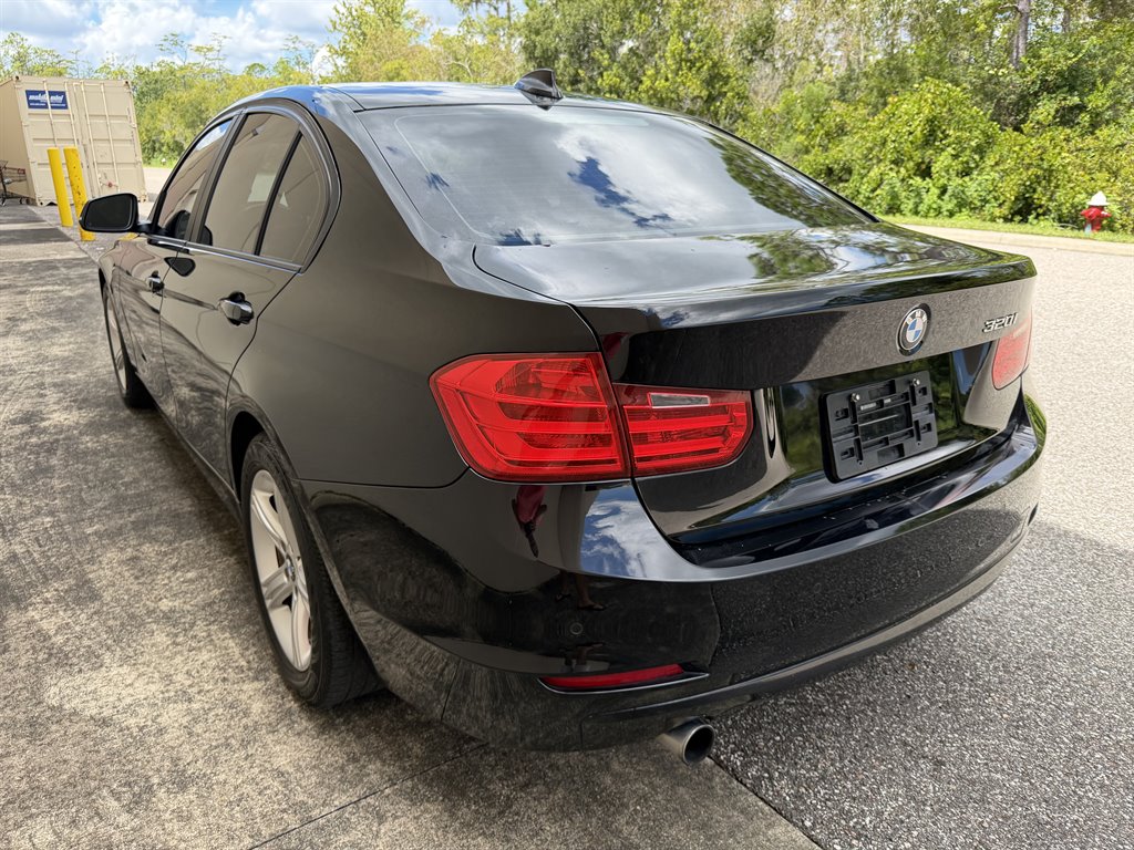 2014 BMW 320i - $7,399