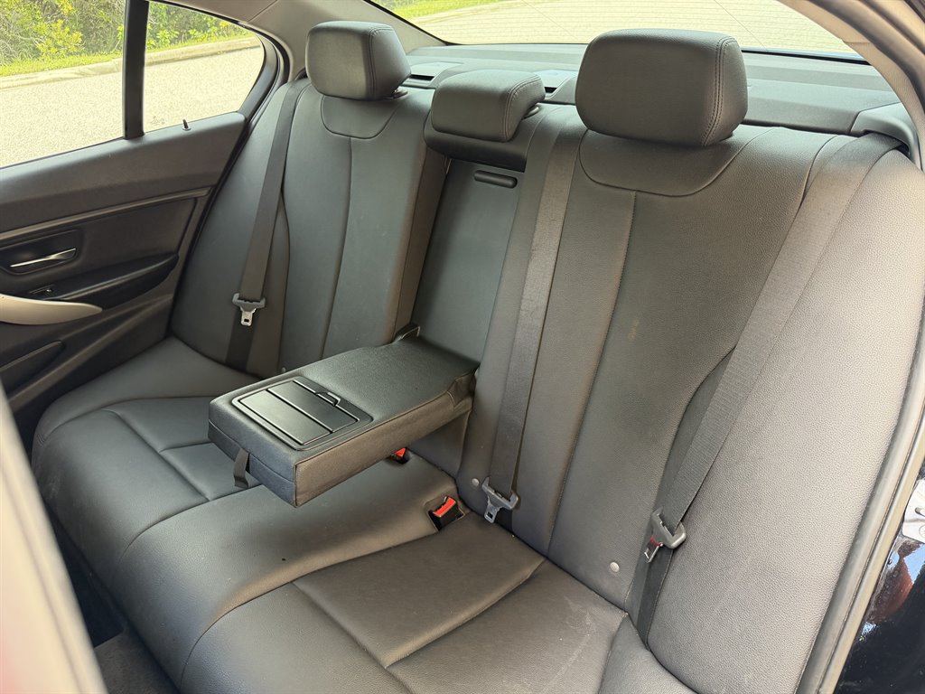 2014 BMW 320i - $7,399