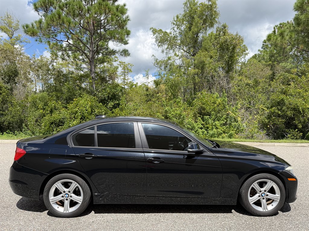 2014 BMW 320i - $7,399