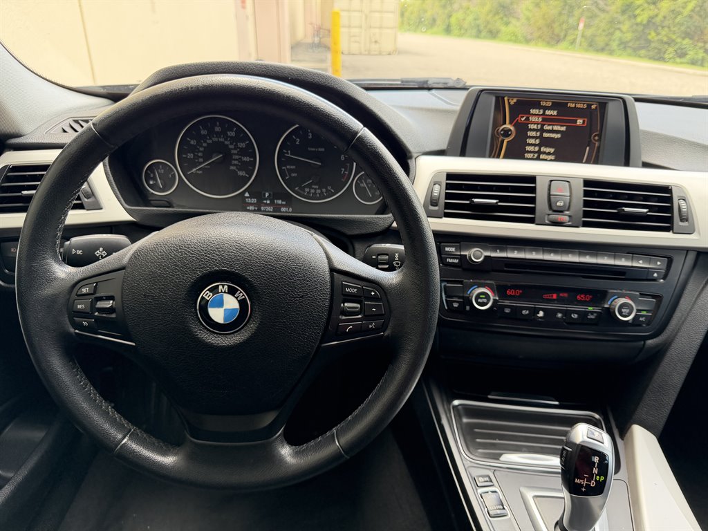 2014 BMW 320i - $7,399