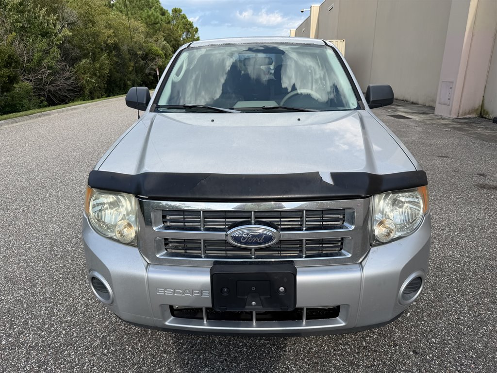 2009 Ford Escape - $3,499