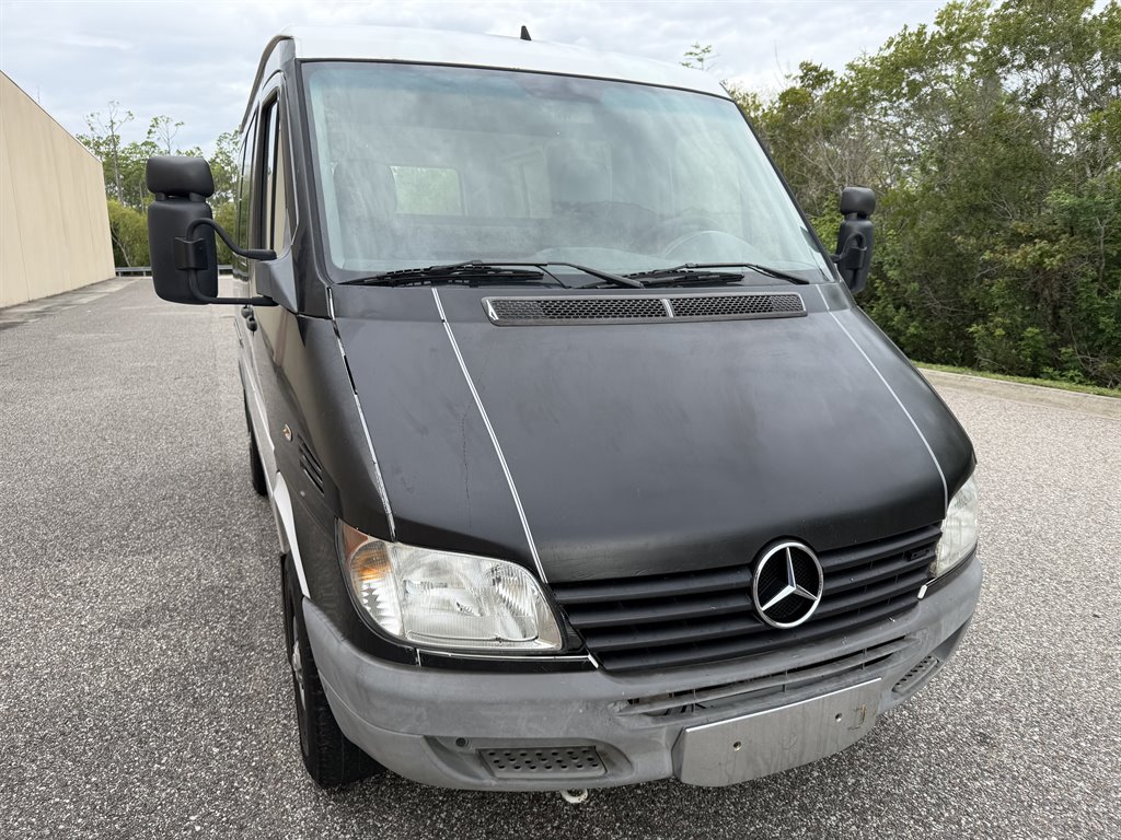 2006 Dodge Sprinter - $5,499