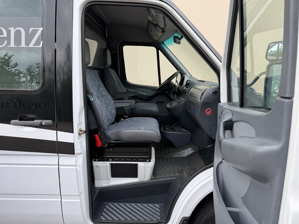 2006 Dodge Sprinter - $5,499