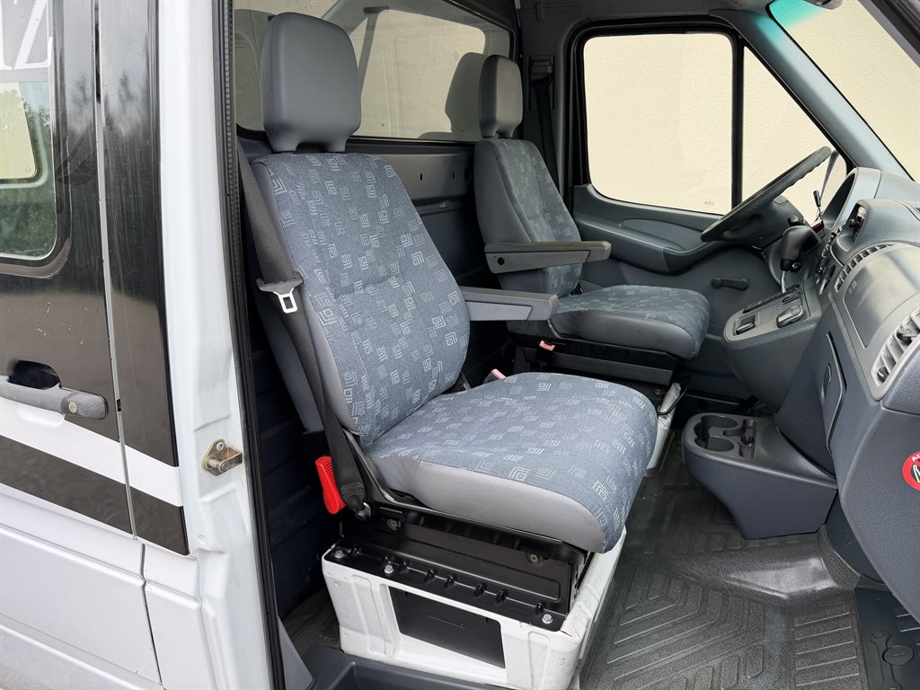 2006 Dodge Sprinter - $5,499