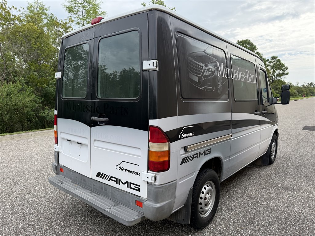 2006 Dodge Sprinter - $5,499