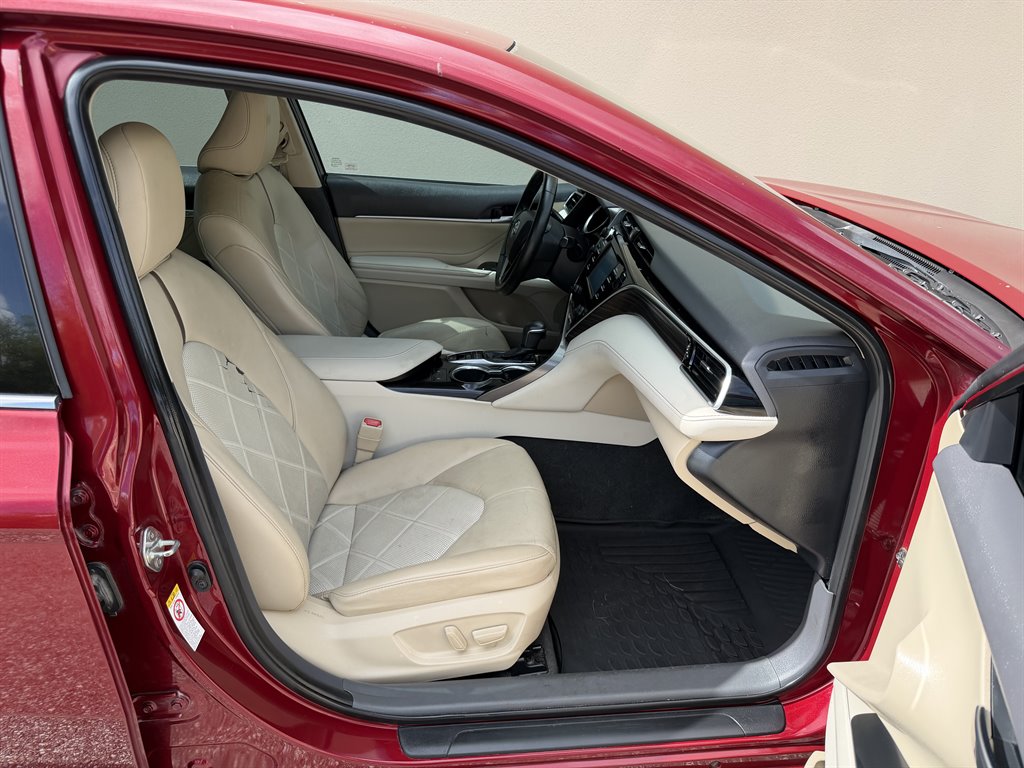 2018 Toyota Camry - $11,799