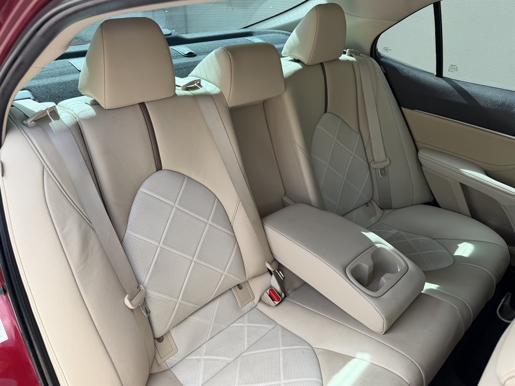 2018 Toyota Camry - $11,799
