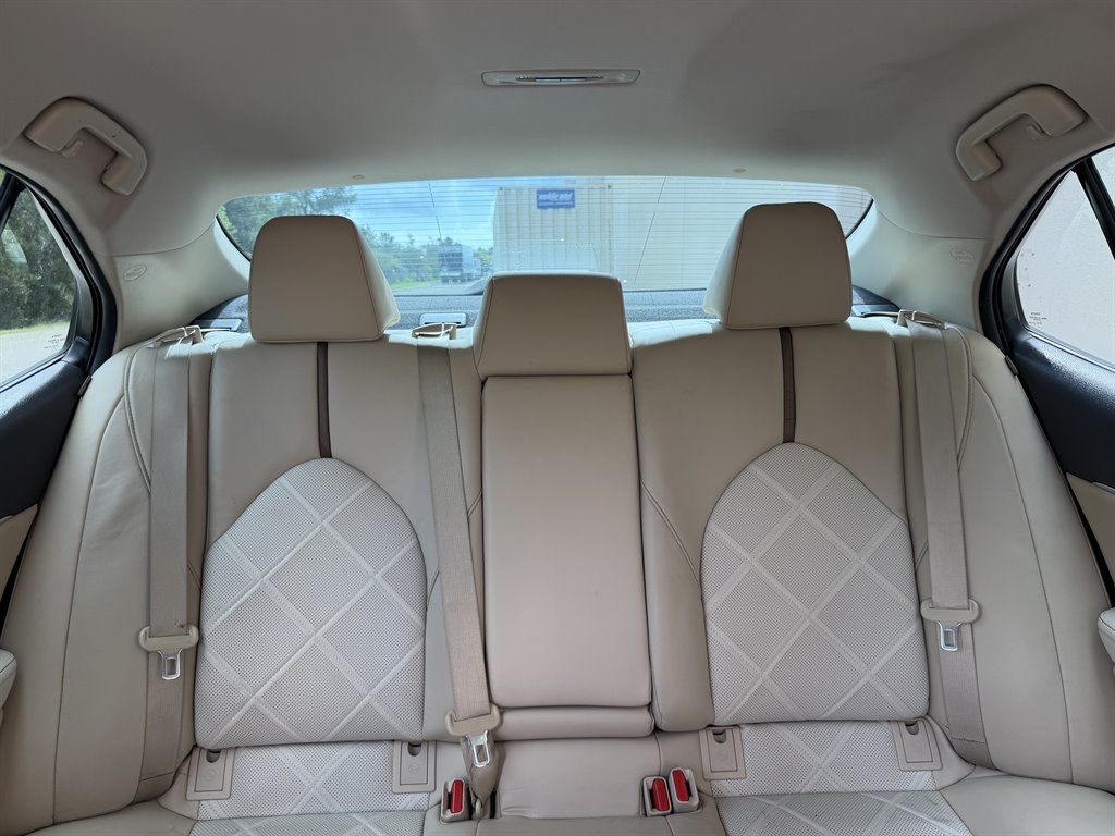 2018 Toyota Camry - $11,799