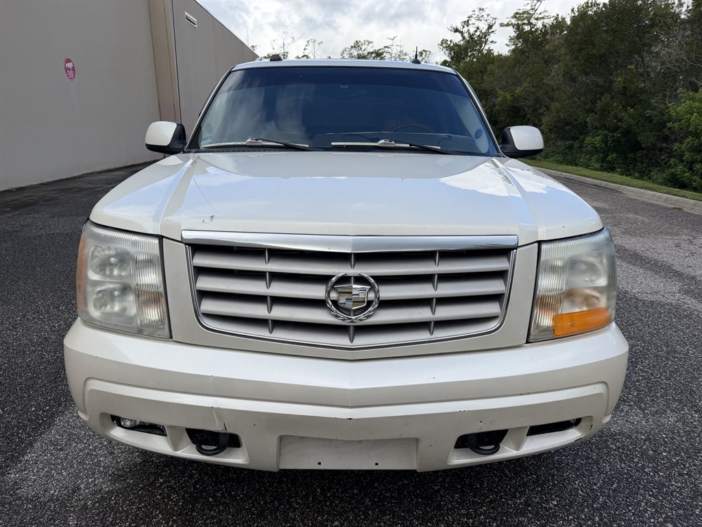 2004 Cadillac Escalade - $4,499