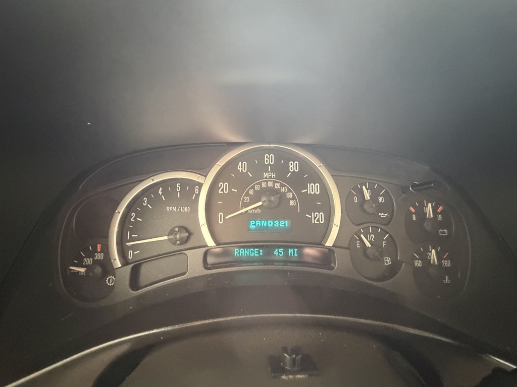 2004 Cadillac Escalade - $4,499