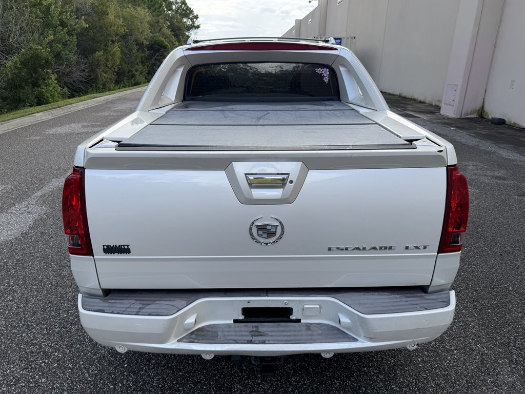 2004 Cadillac Escalade - $4,499