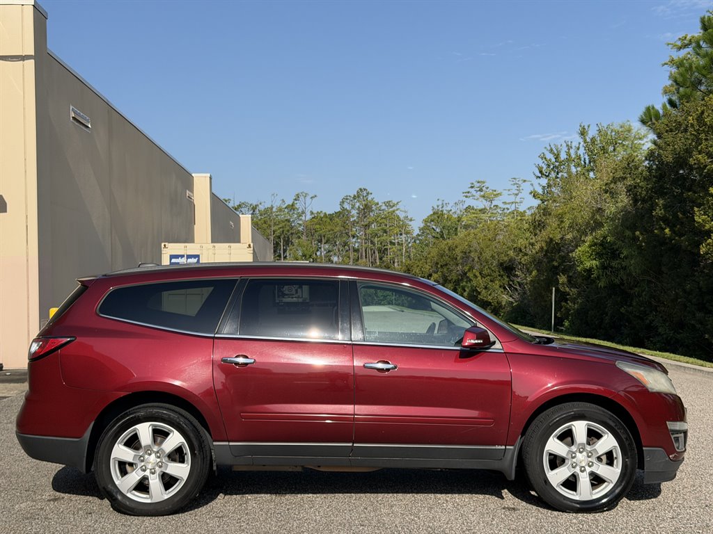 2016 Chevrolet Traverse - $3,499