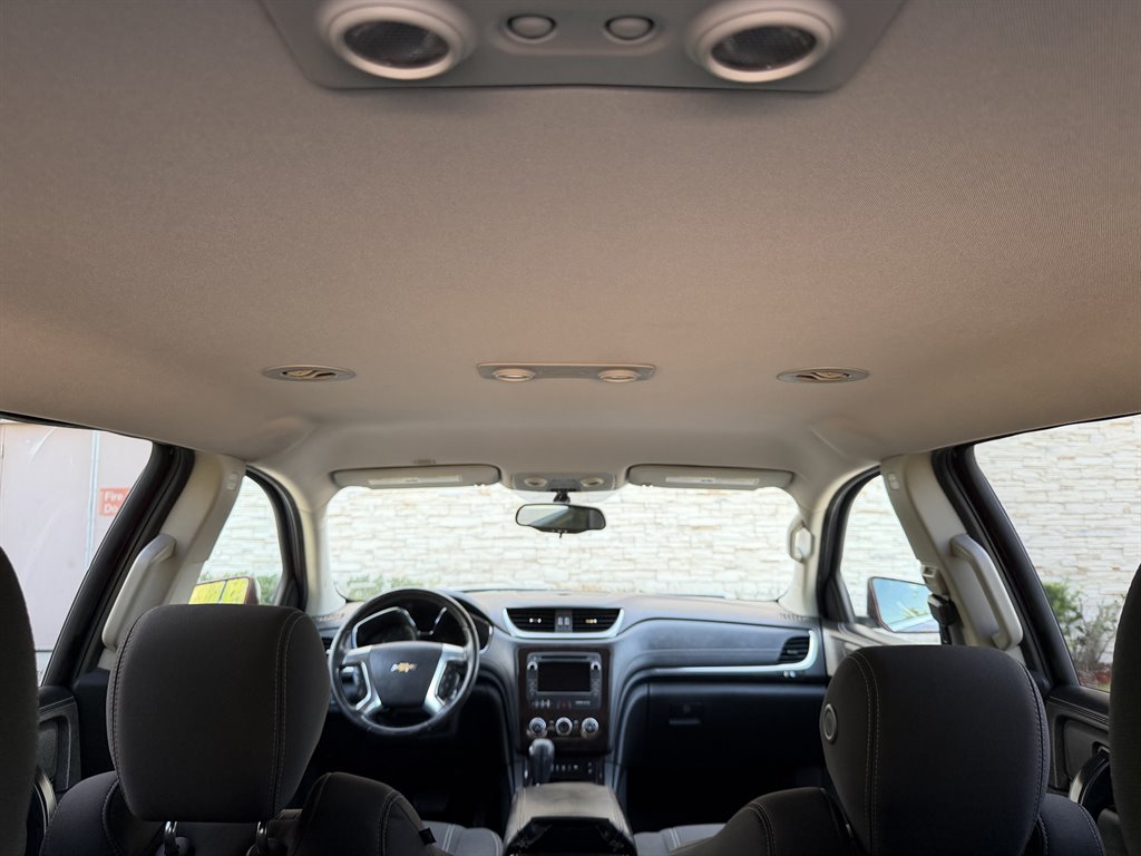 2016 Chevrolet Traverse - $3,499