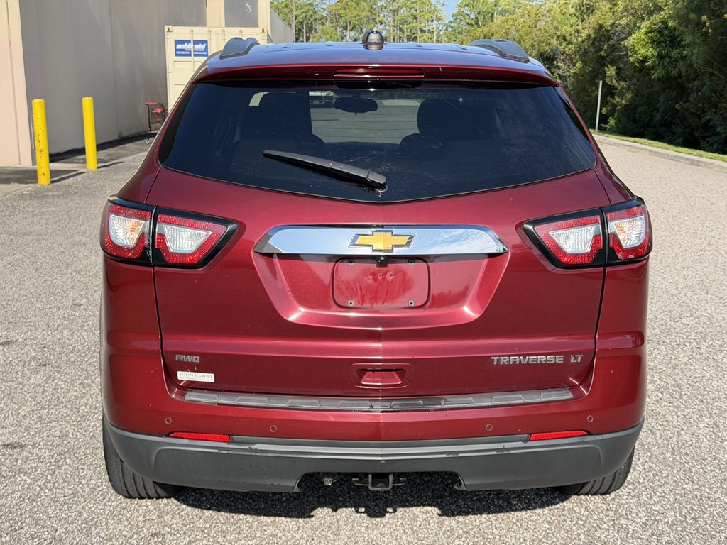 2016 Chevrolet Traverse - $3,499