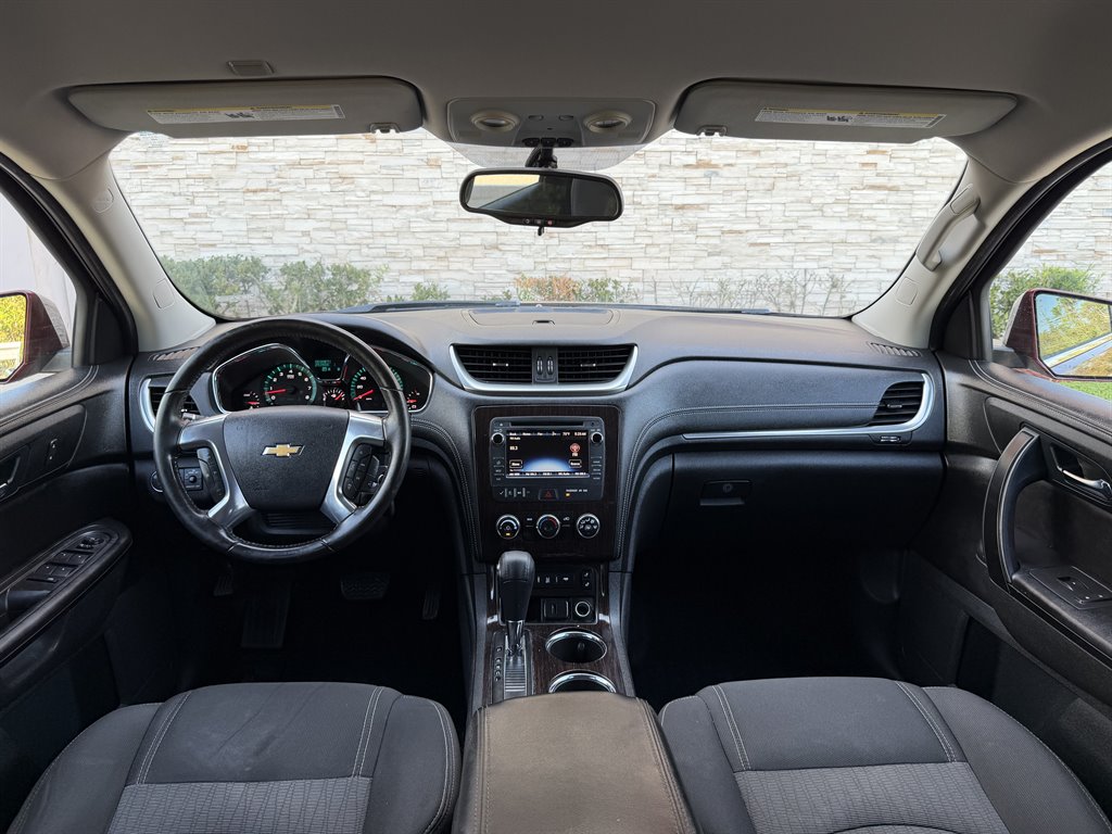 2016 Chevrolet Traverse - $3,499