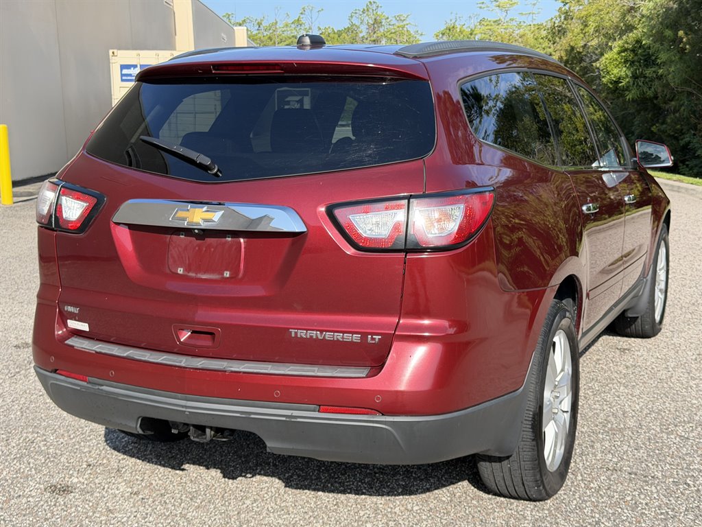 2016 Chevrolet Traverse - $3,499
