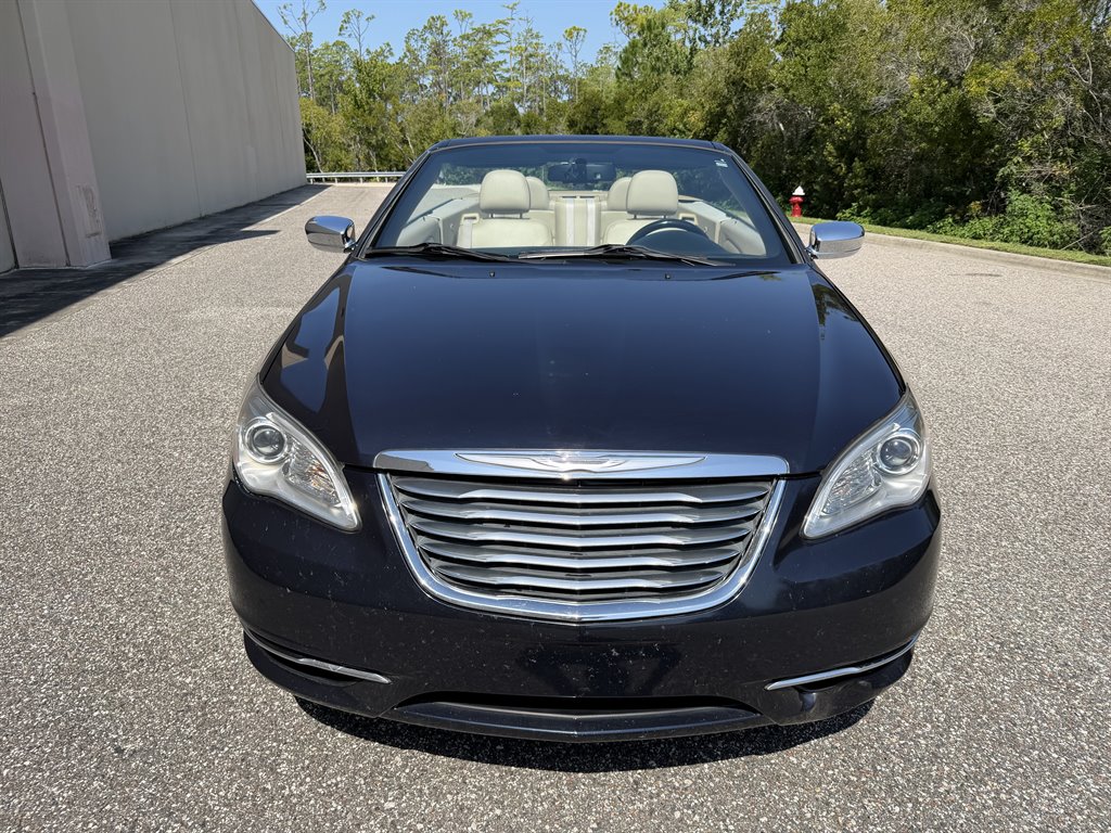 2012 Chrysler 200 - $5,499