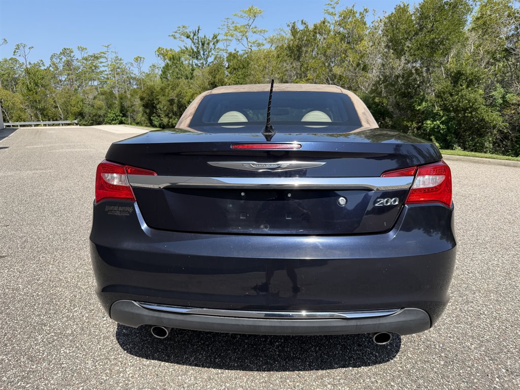 2012 Chrysler 200 - $5,499