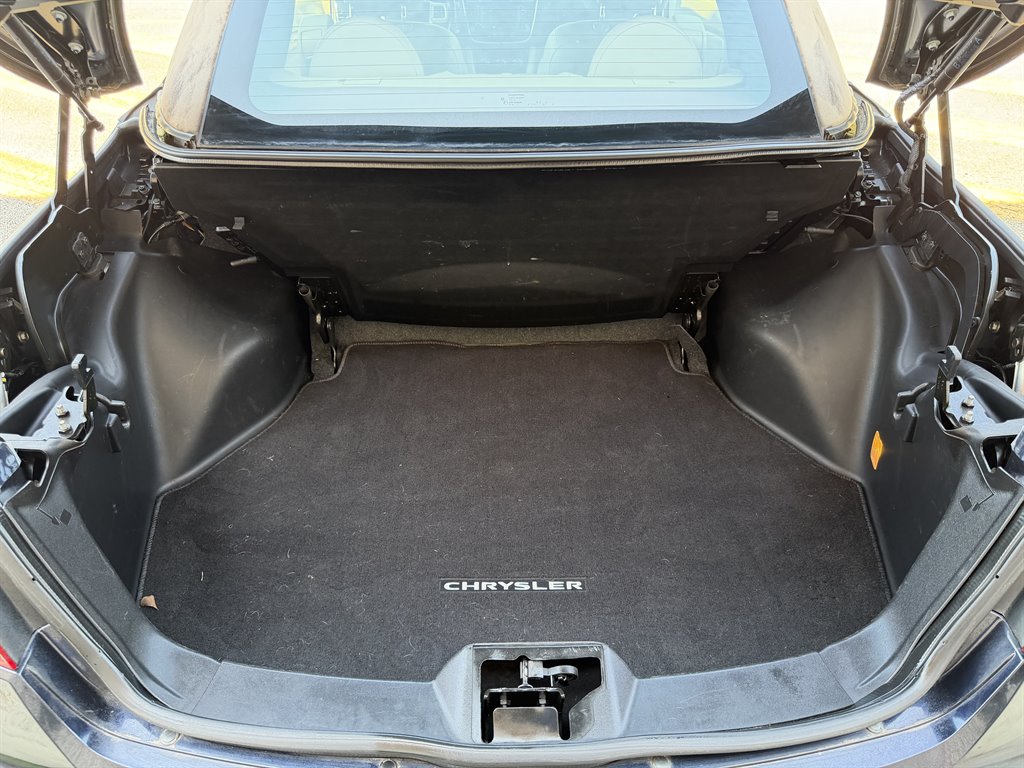 2012 Chrysler 200 - $5,499
