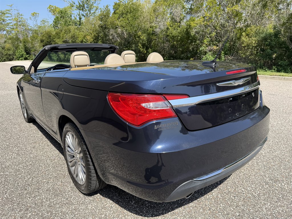 2012 Chrysler 200 - $5,499