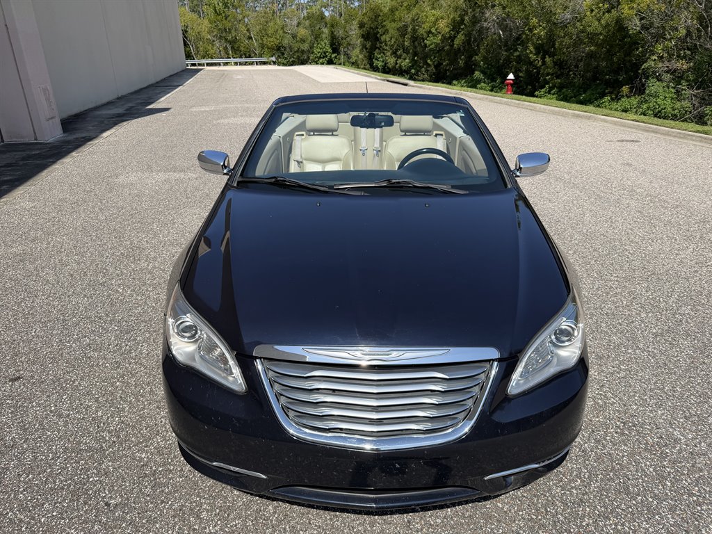 2012 Chrysler 200 - $5,499
