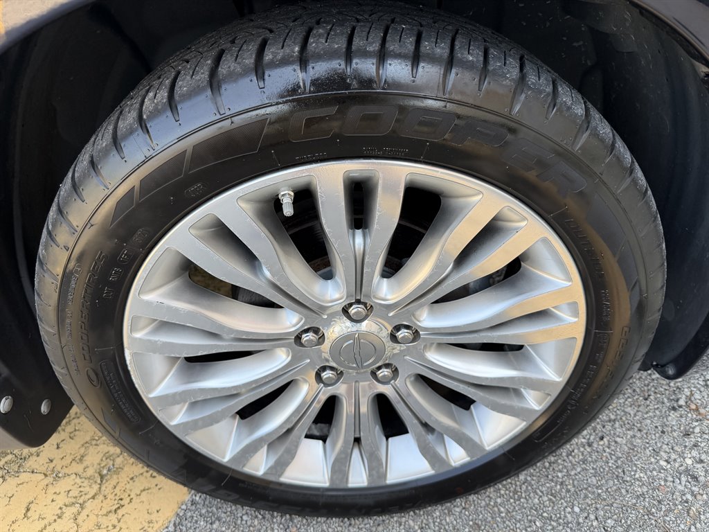 2012 Chrysler 200 - $5,499