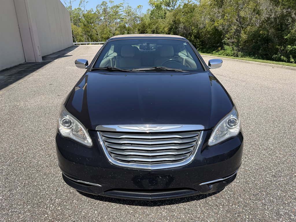2012 Chrysler 200 - $5,499