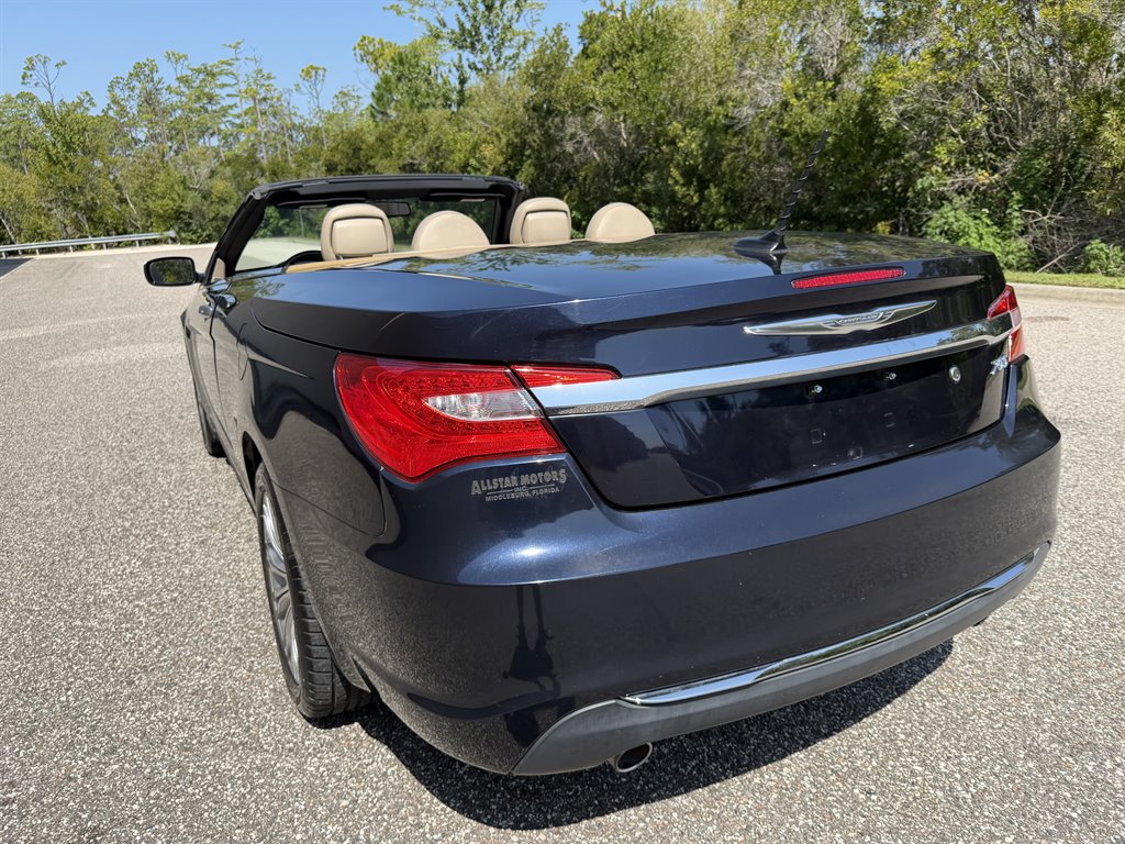 2012 Chrysler 200 - $5,499