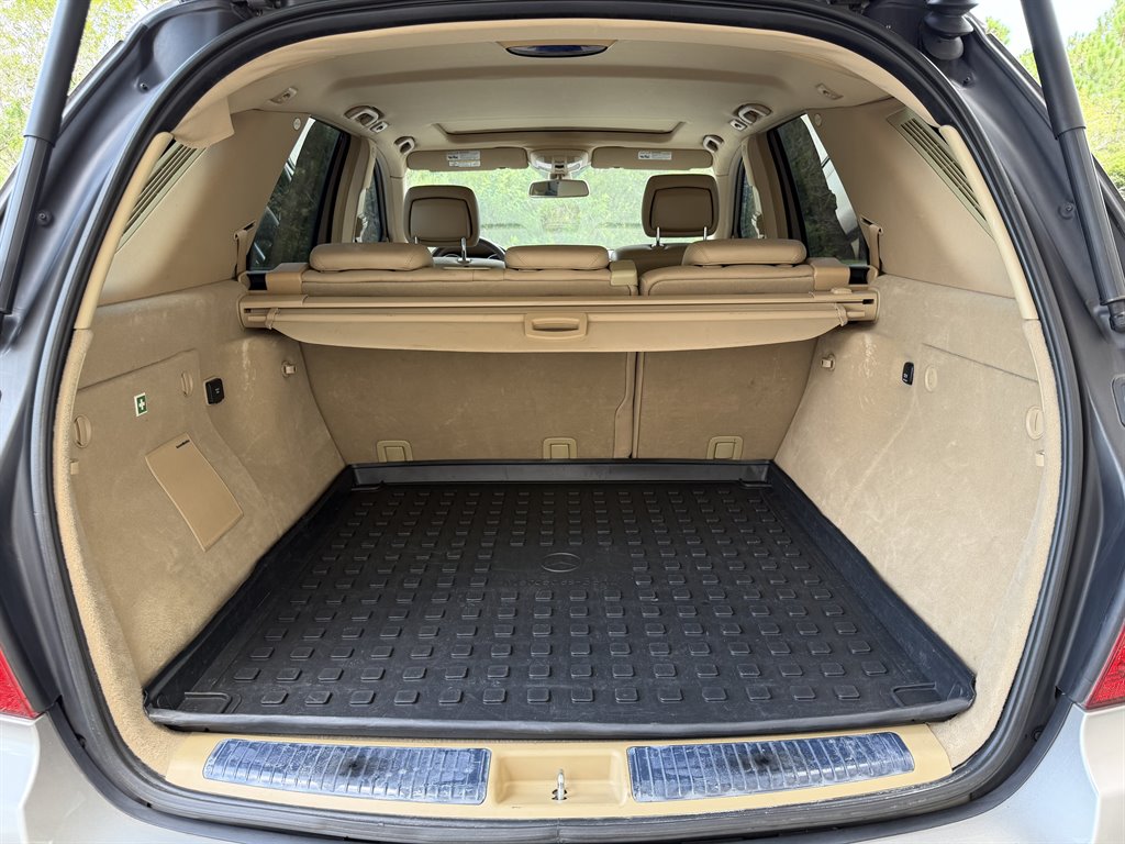 2009 Mercedes-Benz M-Class - $6,999