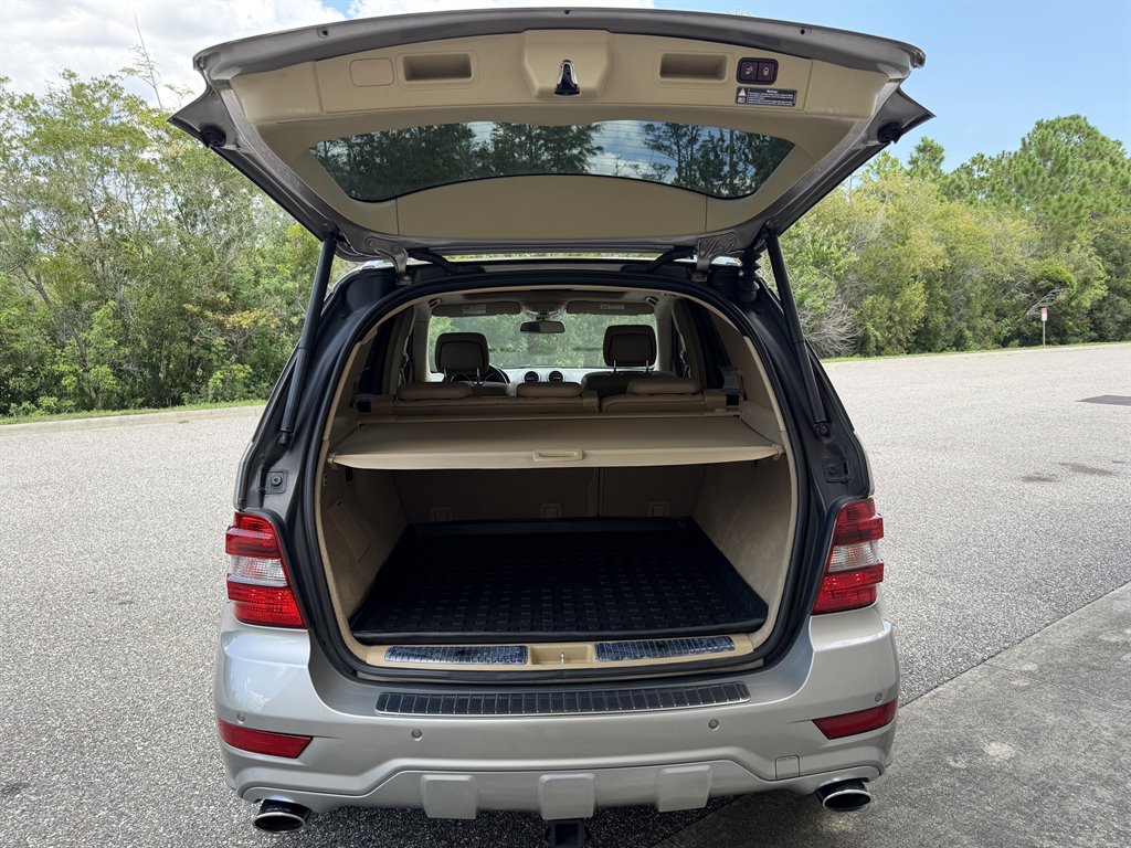 2009 Mercedes-Benz M-Class - $6,999