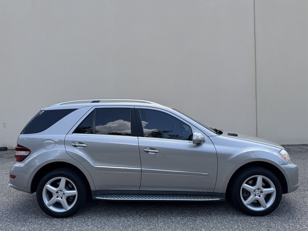 2009 Mercedes-Benz M-Class - $6,999