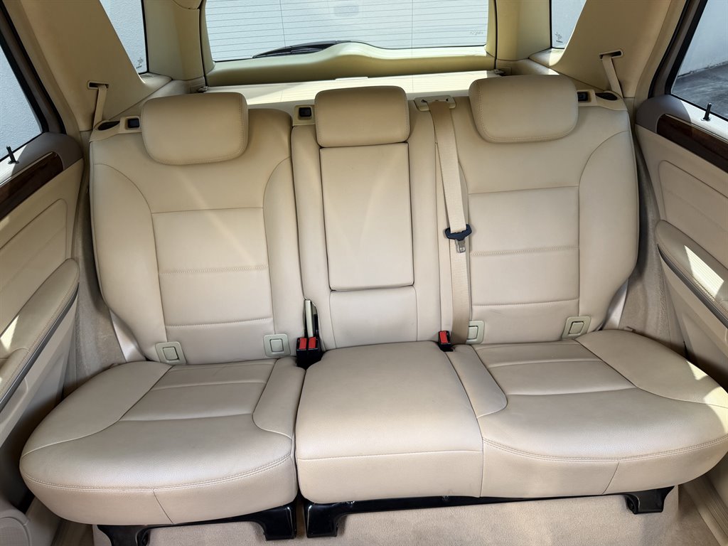2009 Mercedes-Benz M-Class - $6,999