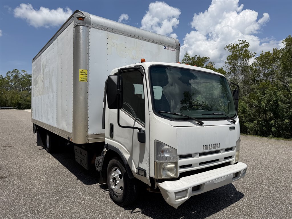 2013 Isuzu Npr/npr-hd - $9,999