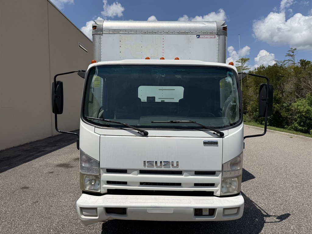 2013 Isuzu Npr/npr-hd - $9,999
